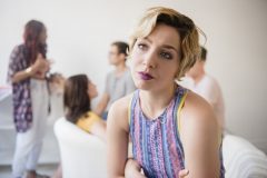Πως να πιάνεις Συζήτηση σε κάθε Περίσταση, Πώς να μεγαλώσεις τον Κοινωνικό σου Κύκλο, Τι κάνεις όταν νιώθεις Αδέξια στην επικοινωνία με τους Άλλους;